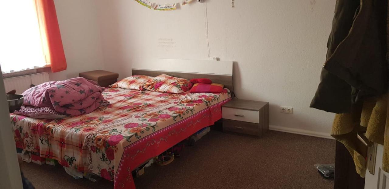 Fairbooking24 Private Exhibition Ground Apartment